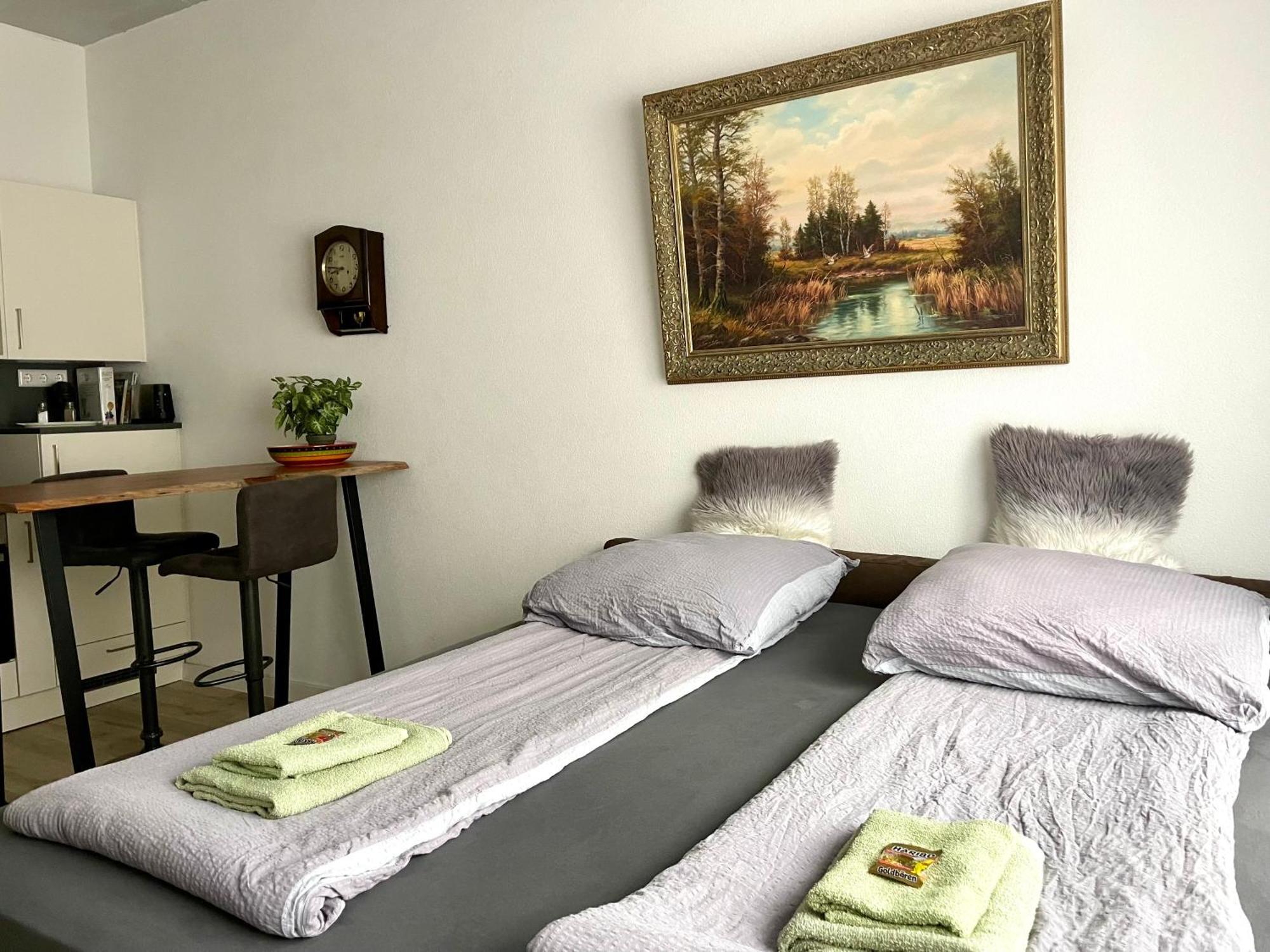 Wunderschoenenes Apartament Am Schloessle Zentrum Goldstadt بفورتسهايم المظهر الخارجي الصورة