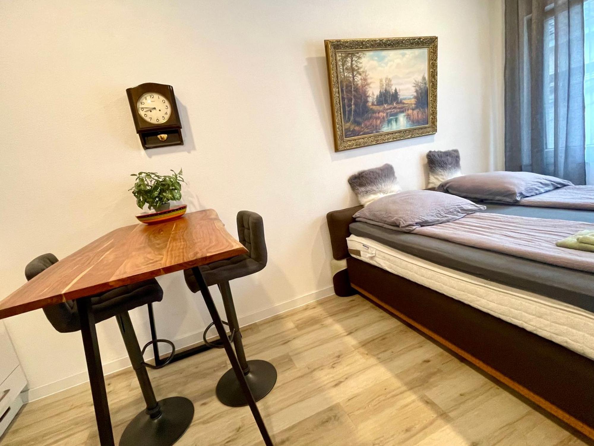 Wunderschoenenes Apartament Am Schloessle Zentrum Goldstadt بفورتسهايم المظهر الخارجي الصورة